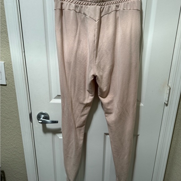 Gymshark pippa joggers 2 PAIRS - Picture 8 of 8